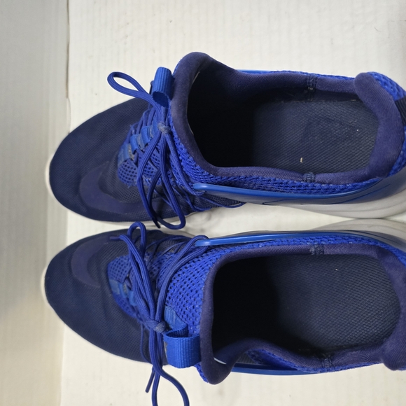 Nike Blue and White Athletic Shoes‎ main image 5